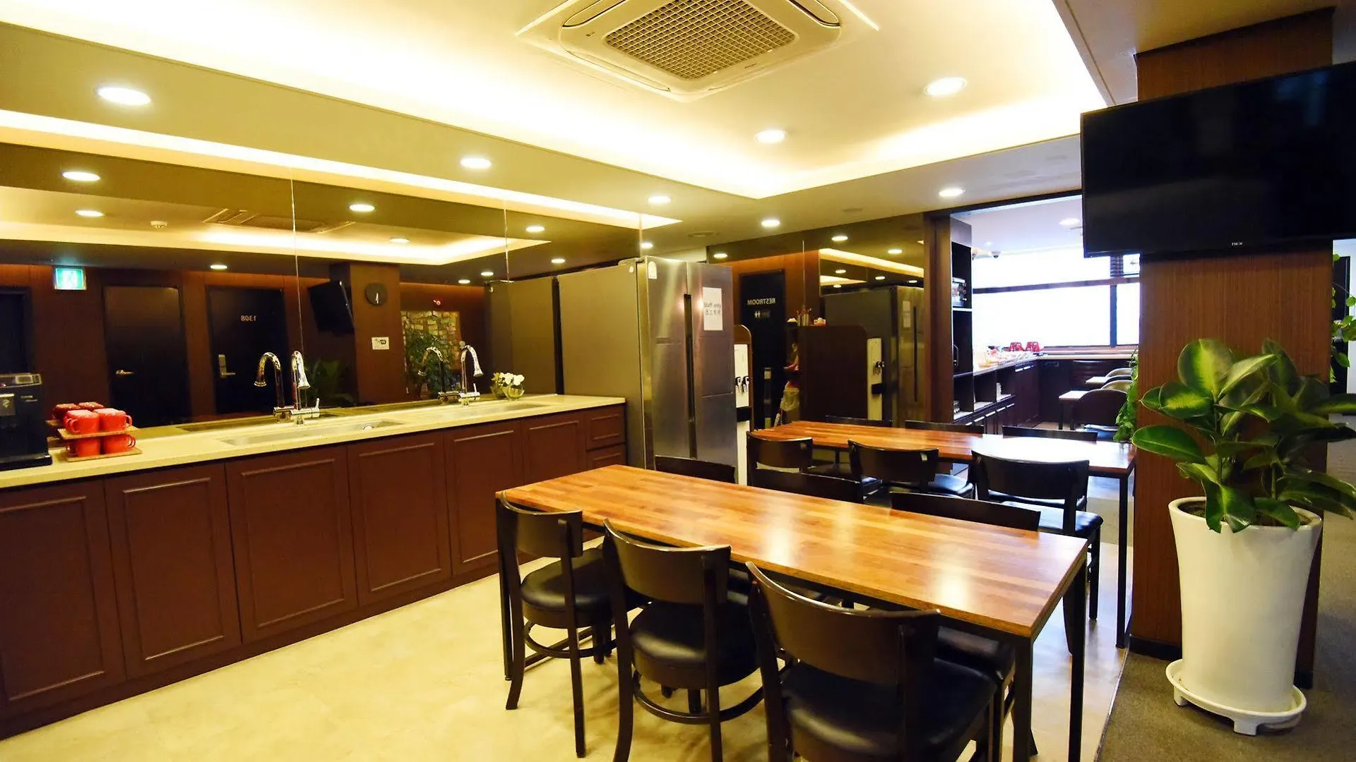 57 Myeongdong Hostel Szöul